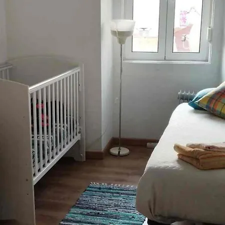 Traditional & Multicultural Apartment Lisbon